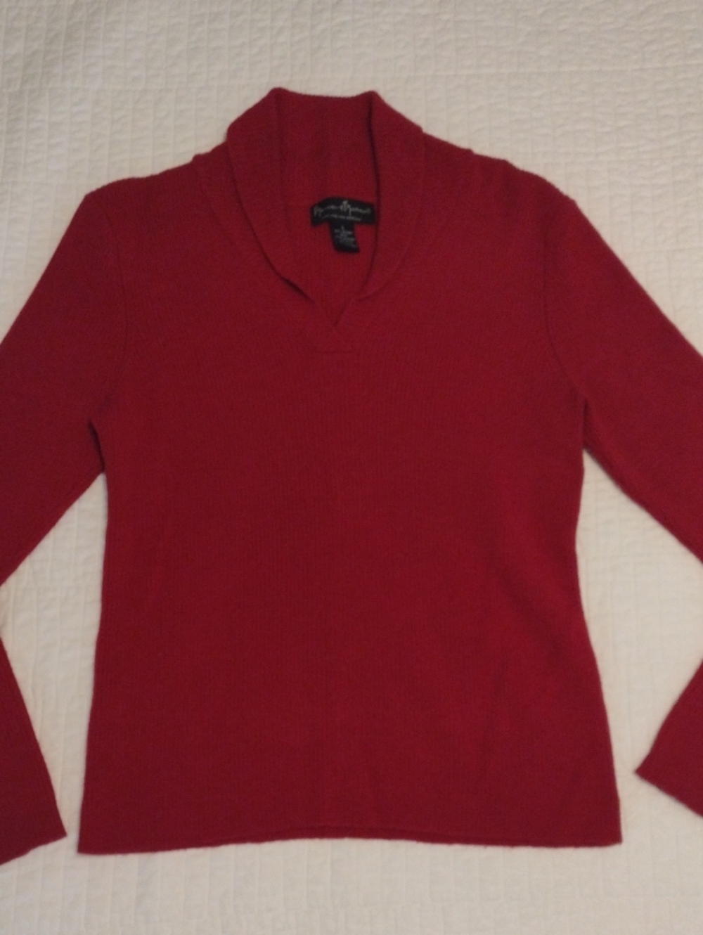100% Merino Wool Women's Large Sweater Deep Red Color Long Sleeve Shawl Collar